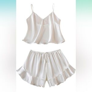 White Silk Matching Lounge Set
